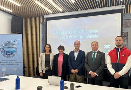 La Cámara de Comercio de Gijón celebra una jornada sobre las ventajas para empresas y alumnos de la FP Dual