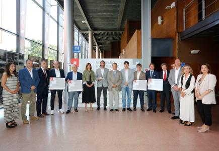 Las Cámaras de Comercio de Asturias entregan el VIII Premio Pyme del Año a la consultora mediomabiental Taxus