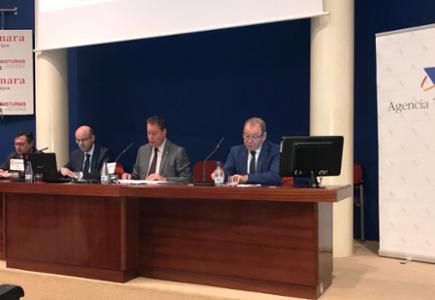 Los 50 años de la Unión Aduanera, a debate en la Cámara de Comercio de Gijón