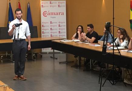EL Clinic Joven Emprende visita la Cámara de Comercio de Gijón