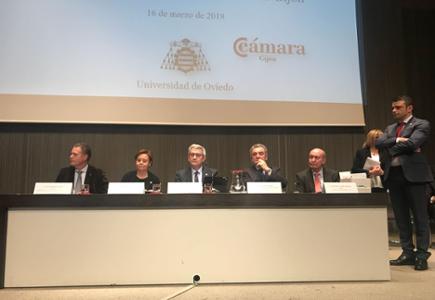 El Recinto Ferial Luis Adaro acoge el acto de entrega de títulos de la Escuela Politécnica de Ingeniería