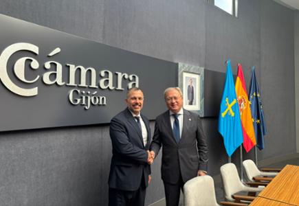 El cónsul general de Uruguay visita la Cámara de Comercio de Gijón